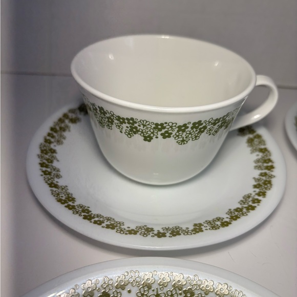 Corelle Spring Blossom Flat Cups Saucers Set Of 4 Crazy Daisy By Corning USA - Picture 2 of 14